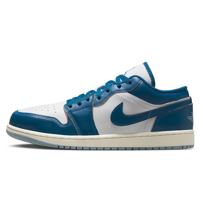 AIR JORDAN 1 LOW SE 'WHITE/INDUSTRIAL BLUE-BLUE GREY-SAIL'