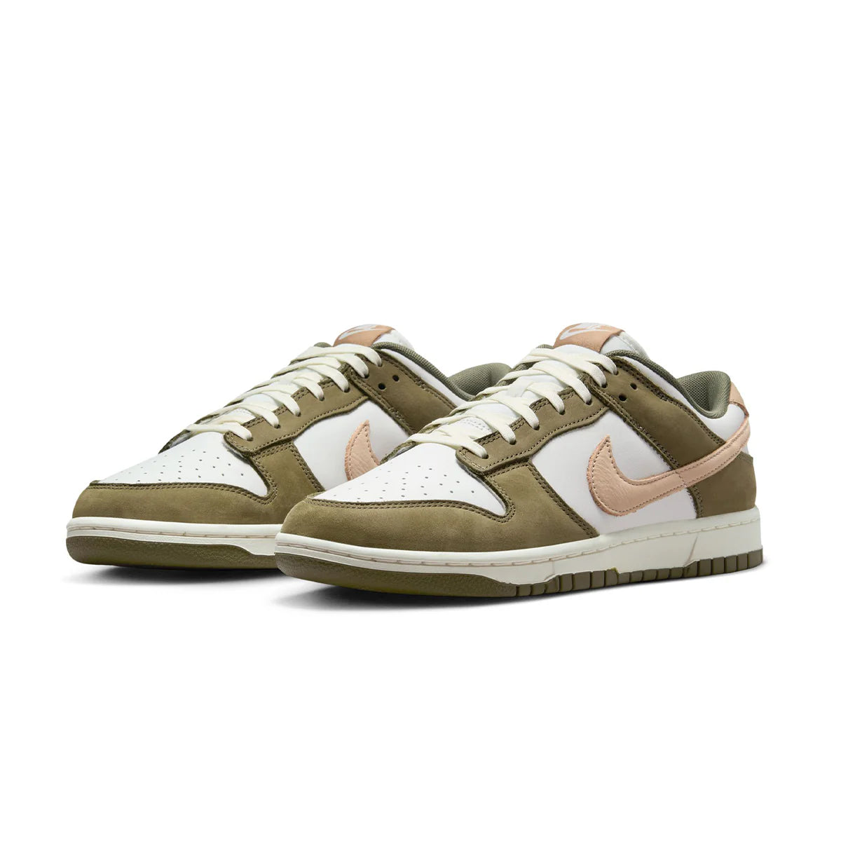 DUNK LOW RETRO PREMIUM 'MEDIUM OLIVE/HEMP-SUMMIT WHITE-SAIL'