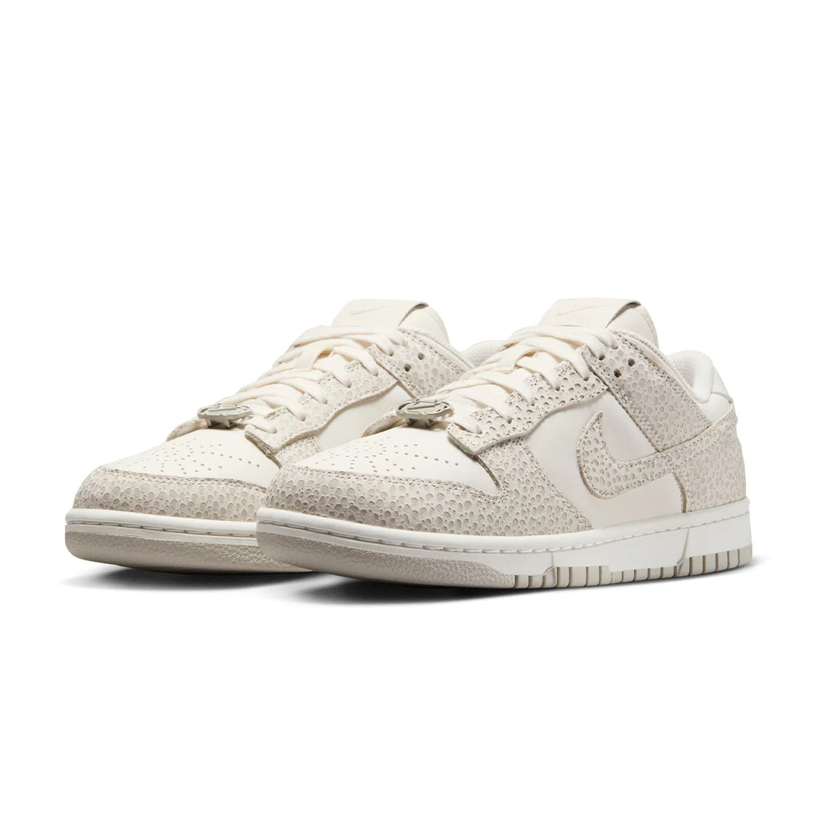 WMNS DUNK LOW SAFARI 'PHANTOM'