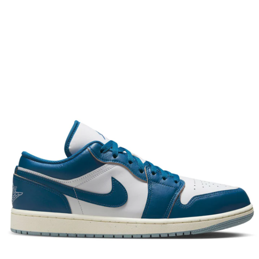 AIR JORDAN 1 LOW SE 'WHITE/INDUSTRIAL BLUE-BLUE GREY-SAIL'